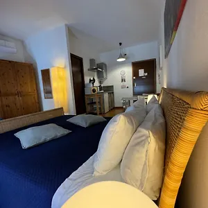 Apartment Centro Storico Via Manno, Cagliari